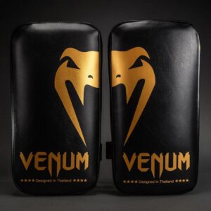 Лапи за Кик Бокс Venum Giant Kick Pads - Black/Gold