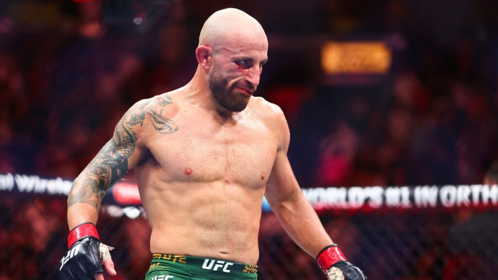 Шампионът на UFC се готви за защита на титлата срещу непобедения руснак на UFC 333