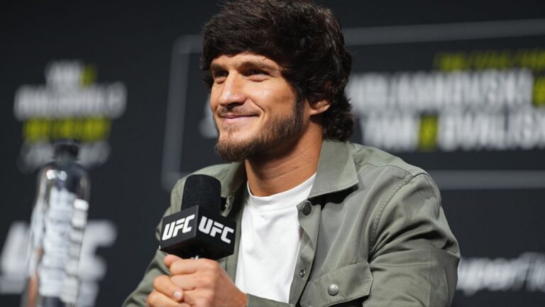 Мовсар Евлоев: Защо да не постигна първия си нокаут в UFC срещу Волкановски