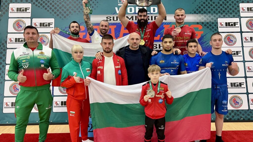 Стилиан Иванов грабна и световната титла при мъжете до 100 кг
