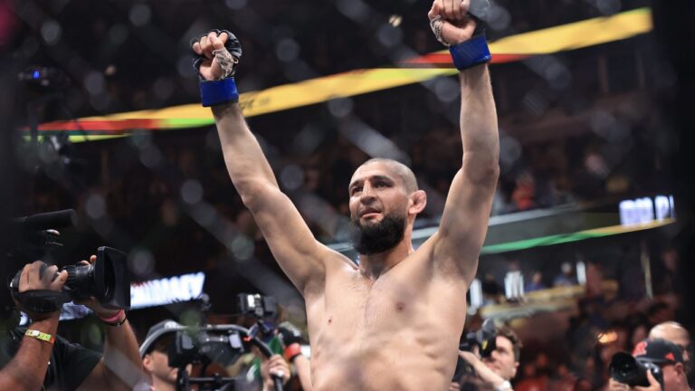 Бившият шампион на UFC отправи директно предизвикателство към човека, който му отне титлата в средна категория
